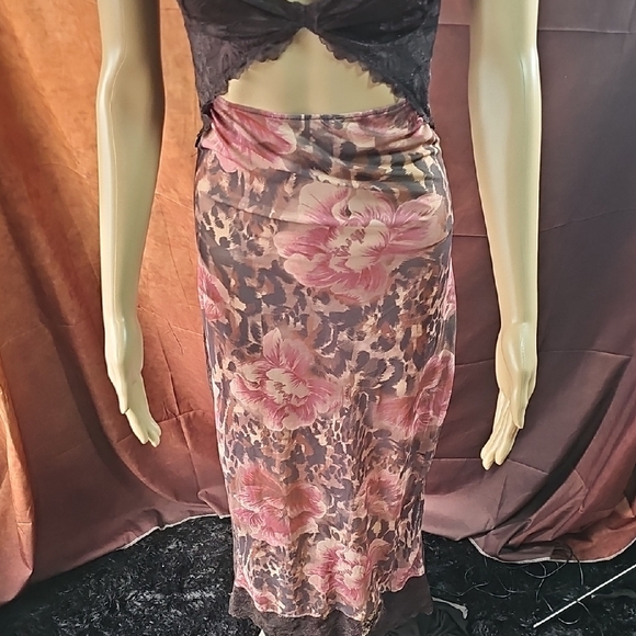 Free People Floral Maxi Skirt in Pink and Brown - Picture 3 of 5